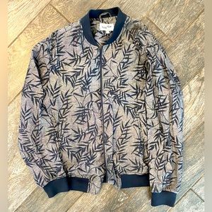 Frank & Oak Varsity. Size M.